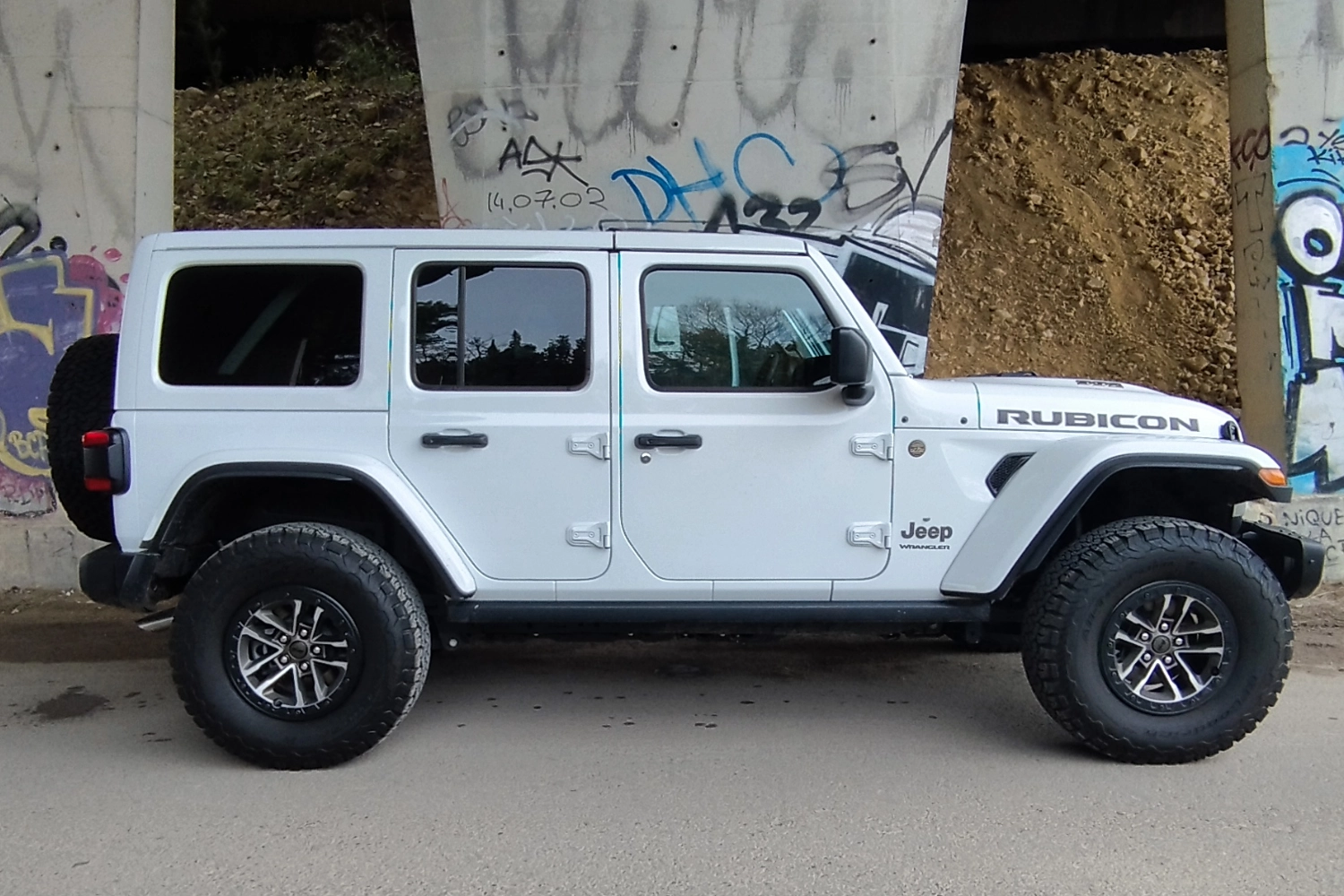Vendu – Jeep Wrangler V8 392 White Modèle 2024