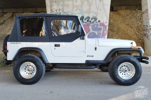 Vendu – Jeep Wrangler YJ 4,0 L HO 6 cylindres