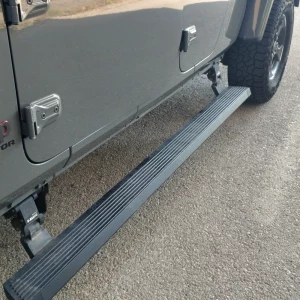 Marche pied électrique pour Jeep Gladiator