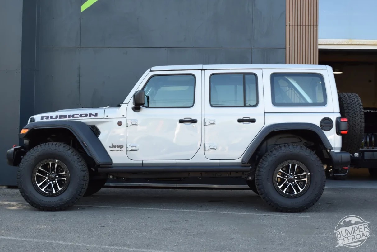 Vendu – Jeep Wrangler JLU Rubicon Xtreme Recon Silver Zinyth V6 3,6L