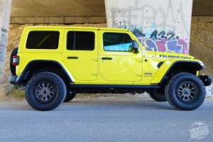Jeep Wrangler Unlimited Rubicon V8 392 Yellow