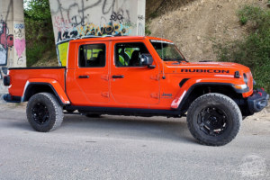 Jeep Gladiator Rubicon V6 3,6l Pentastar Spitfire Orange